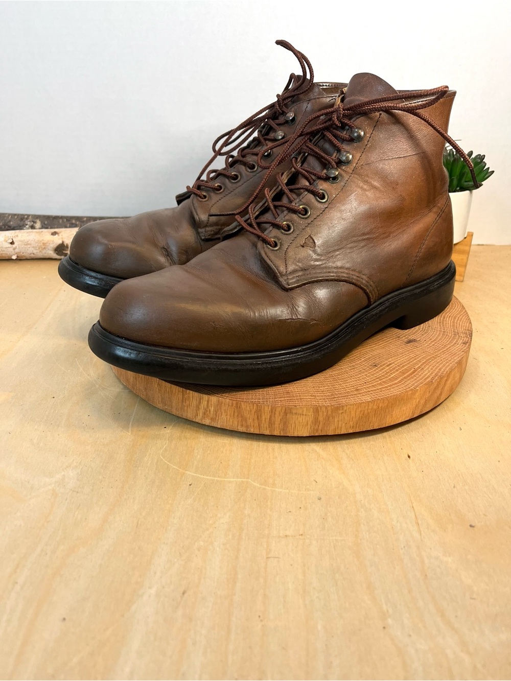 Vintage Red Wing 952 USA Made Brown Leather Work Boots Men's 11 Soft Toe